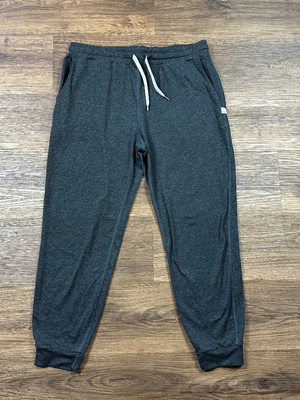 Vuori Performance Jogger Womens Large Charcoal Gray DreamKnit Athletic